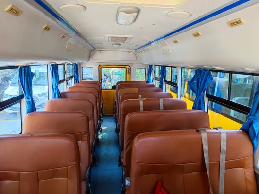 اتوبوس مدرسه دست دوم با 34 صندلی، سوخت دیزل، با موتور V6