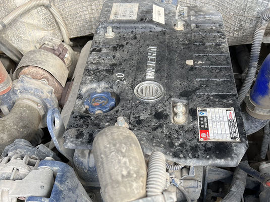 اتوبوس های مدرسه ای با 52 صندلی برای حمل و نقل دانش آموزان