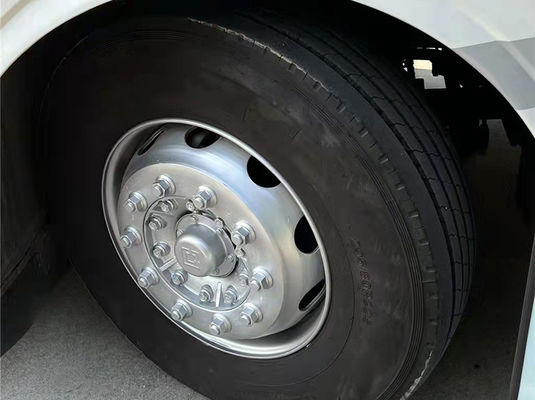 اتوبوس مسافرتی یورو 5 LHD دیزل استفاده شده 55 صندلی Yutong ZK6125HQT5Z