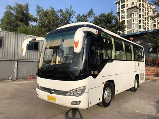 اتوبوس مسافربري يوتونگ 33 صندلي با دنده دستي