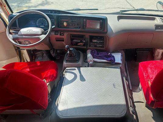 23 صندلی اتوبوس تور دست دوم با گیرنده دستی