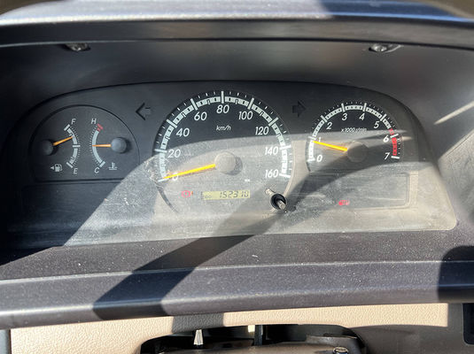 اتوبوس با ظرفیت 10-23 صندلی، گیربکس دستی، با صندلی‌های راحت