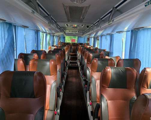 Yaxing LHD 48 صندلی اتوبوس استفاده شده اتوبوس دیزل سوخت حداکثر سرعت 100 کیلومتر در ساعت اتوبوس رانندگی