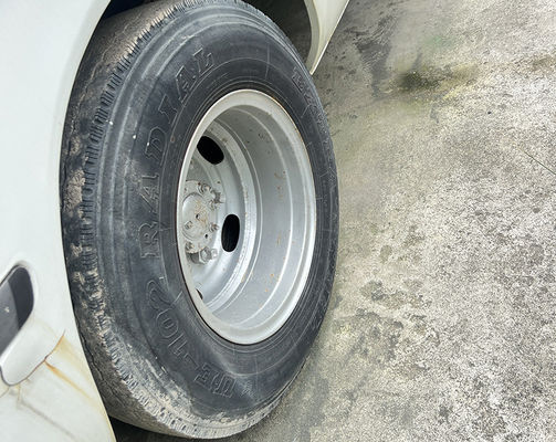 اتوبوس مورد استفاده با استاندارد انتشار یورو 3 با موقعیت فرمان LHD موتور بنزین