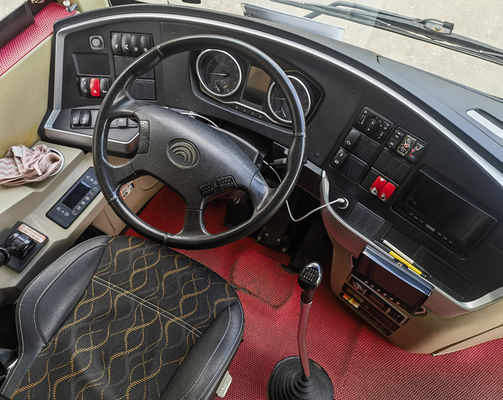 50 صندلی اتوبوس استفاده شده 12 متری موتور دیزل LHD یورو 5 اتوبوس استفاده شده