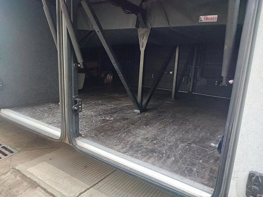 اتوبوس های دیزلی یورو 5 اتوبوس توریستی دست دوم حجم موتور فرمان چپ موقعیت فرمان 12 متر