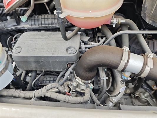 مینی اتوبوس استفاده شده وان MAXUS 9 صندلی مینی اتوبوس 140HP 2.0L موتور دیزل