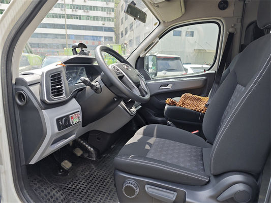 مینی اتوبوس استفاده شده وان MAXUS 9 صندلی مینی اتوبوس 140HP 2.0L موتور دیزل