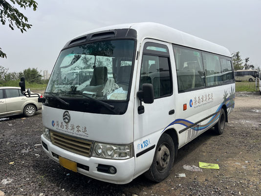 اتوبوس دست دوم دیزلی 18 نفره با 180000 کیلومتر کارکرد و 1 درب گلدن دراگون