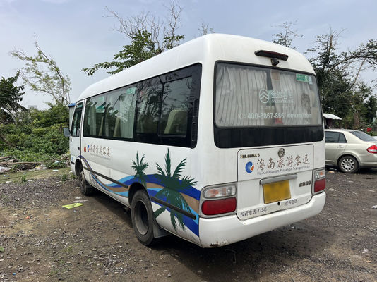 اتوبوس دست دوم دیزلی 18 نفره با 180000 کیلومتر کارکرد و 1 درب گلدن دراگون