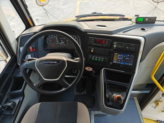 اتوبوس مدرسه ي قبل از مدرسه ي دست دوم 19 نفره در حالت خوب