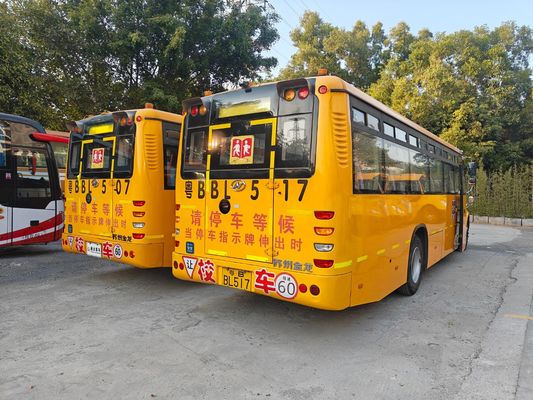 اتوبوس مدرسه ای دست دوم KLQ6106XQE4 با موتور دیزلی 56 صندلی، فرمان چپ، ساخت چین