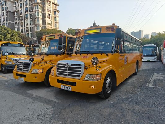 اتوبوس مدرسه ای دست دوم KLQ6106XQE4 با موتور دیزلی 56 صندلی، فرمان چپ، ساخت چین