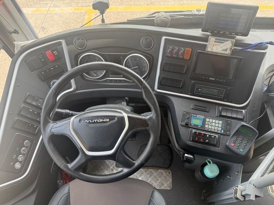 24/55 صندلی اتوبوس حمل و نقل عمومی شهری دست دوم با بیرونی زرد و پایه چرخ 4200